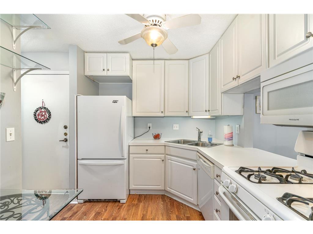 7520 Cahill Road #203A Edina MN 55439 6826883 image4