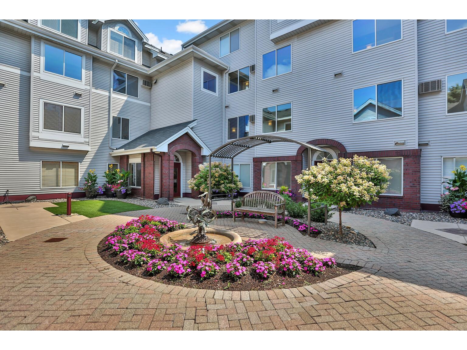 7520 Edinborough Way 2206, Edina, MN, 55435 MLS 6020105 Edina Realty