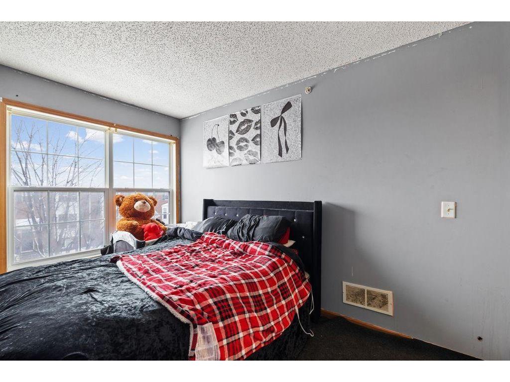 7521 Welcome Avenue N Brooklyn Park MN 55443 7054030 image9