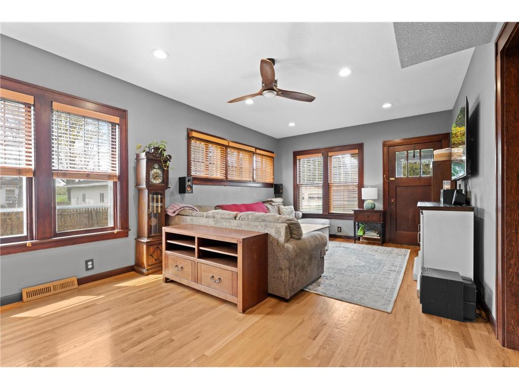 7522 Salley Street NW New Haven Twp MN 55960 7062779 image7