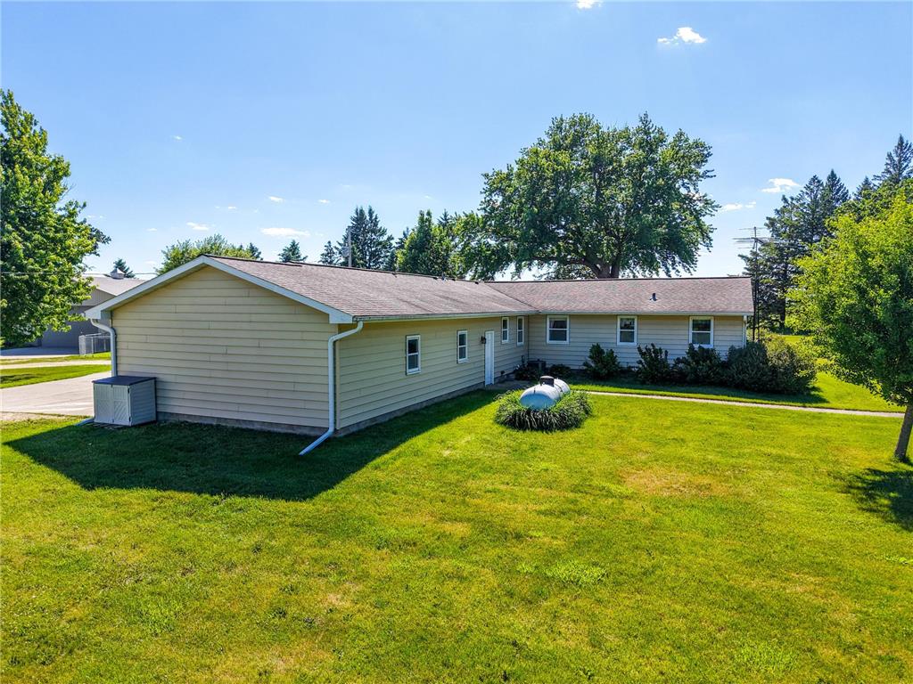 7524 58th St NE Rochester MN 55906 7075285 image32