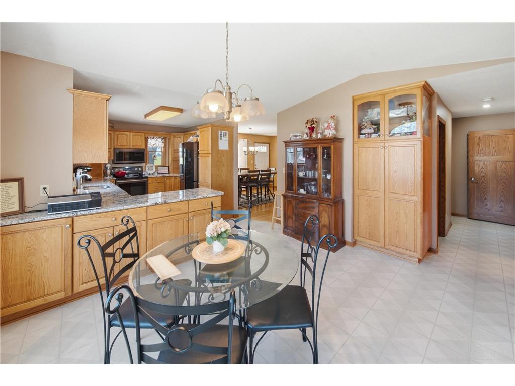 7524 58th St NE Rochester MN 55906 7075285 image7
