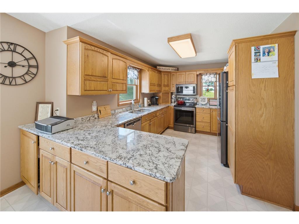 7524 58th St NE Rochester MN 55906 7075285 image8