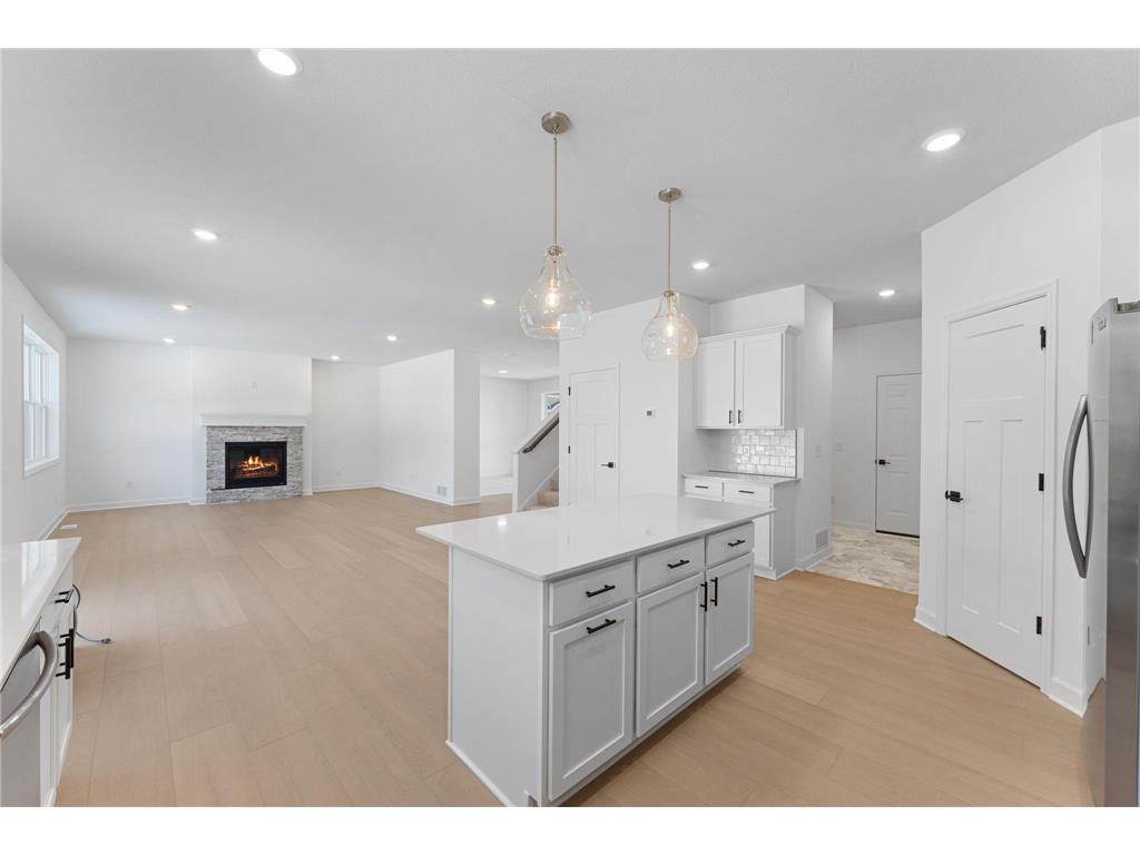 7524 Lower 42nd Street N Oakdale MN 55128 7085078 image6
