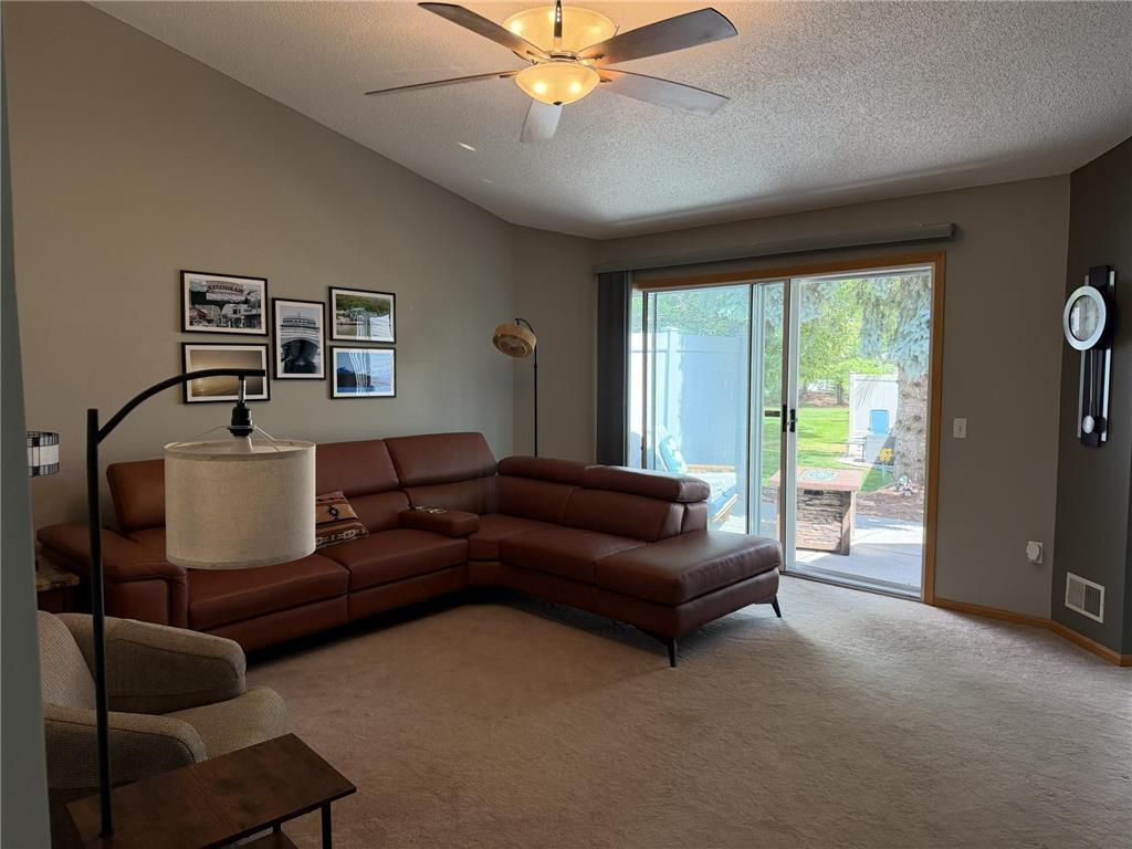 7524 Ojibway Park Road Woodbury MN 55125 7070704 image2