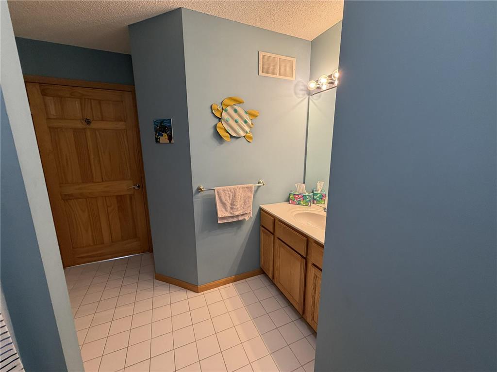 7524 Ojibway Park Road Woodbury MN 55125 7070704 image9