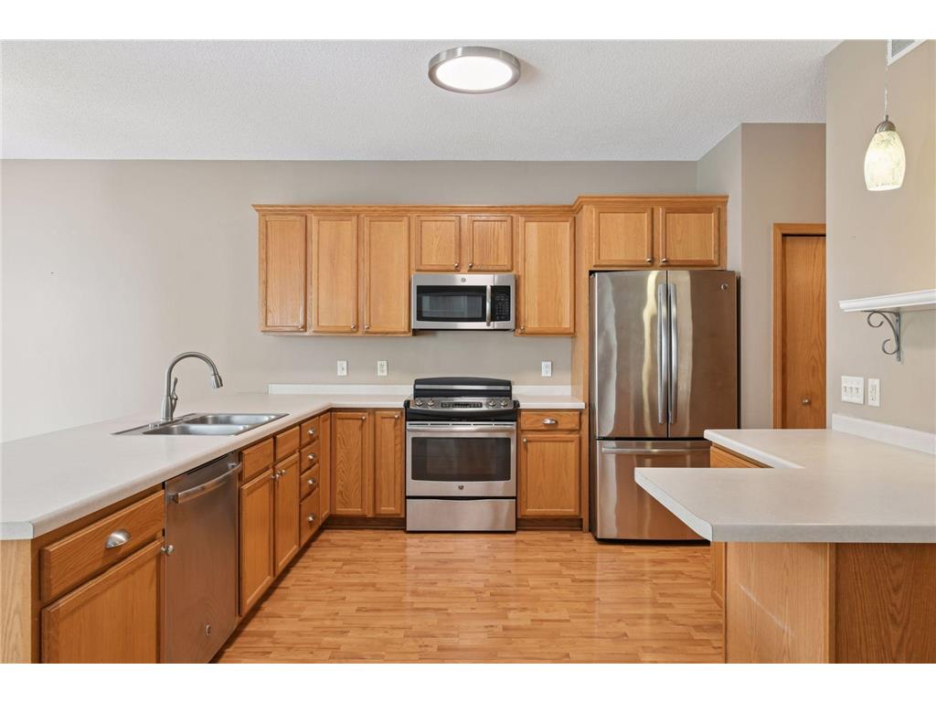 7525 5th Street N Oakdale MN 55128 6757027 image11