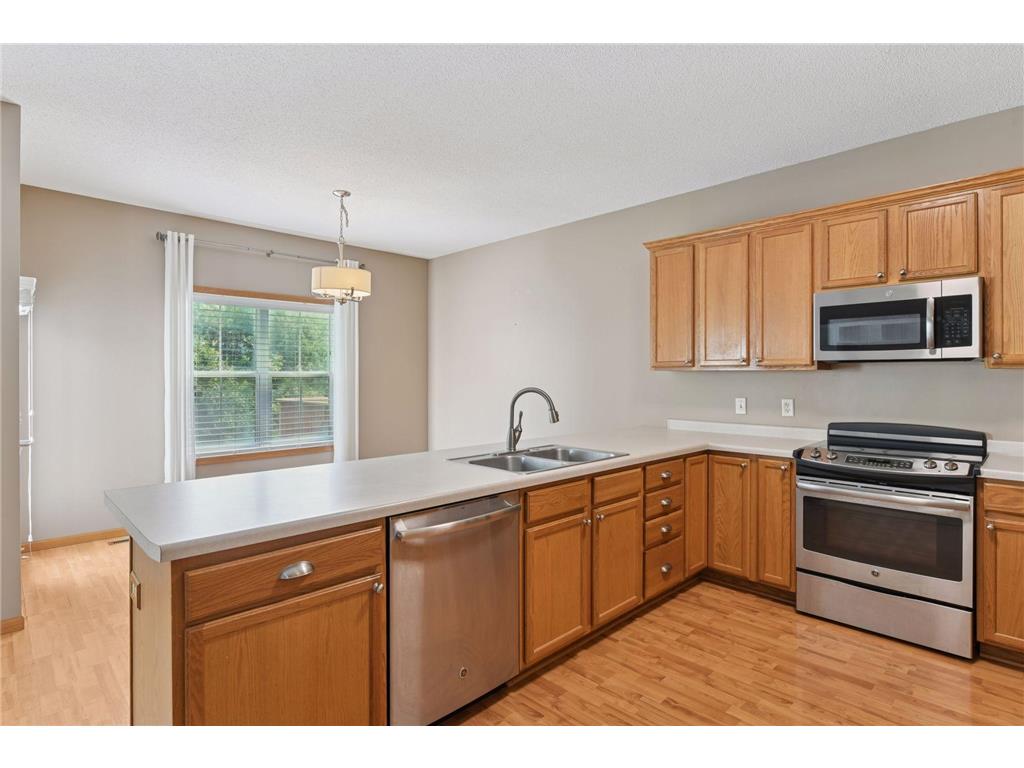 7525 5th Street N Oakdale MN 55128 6757027 image12