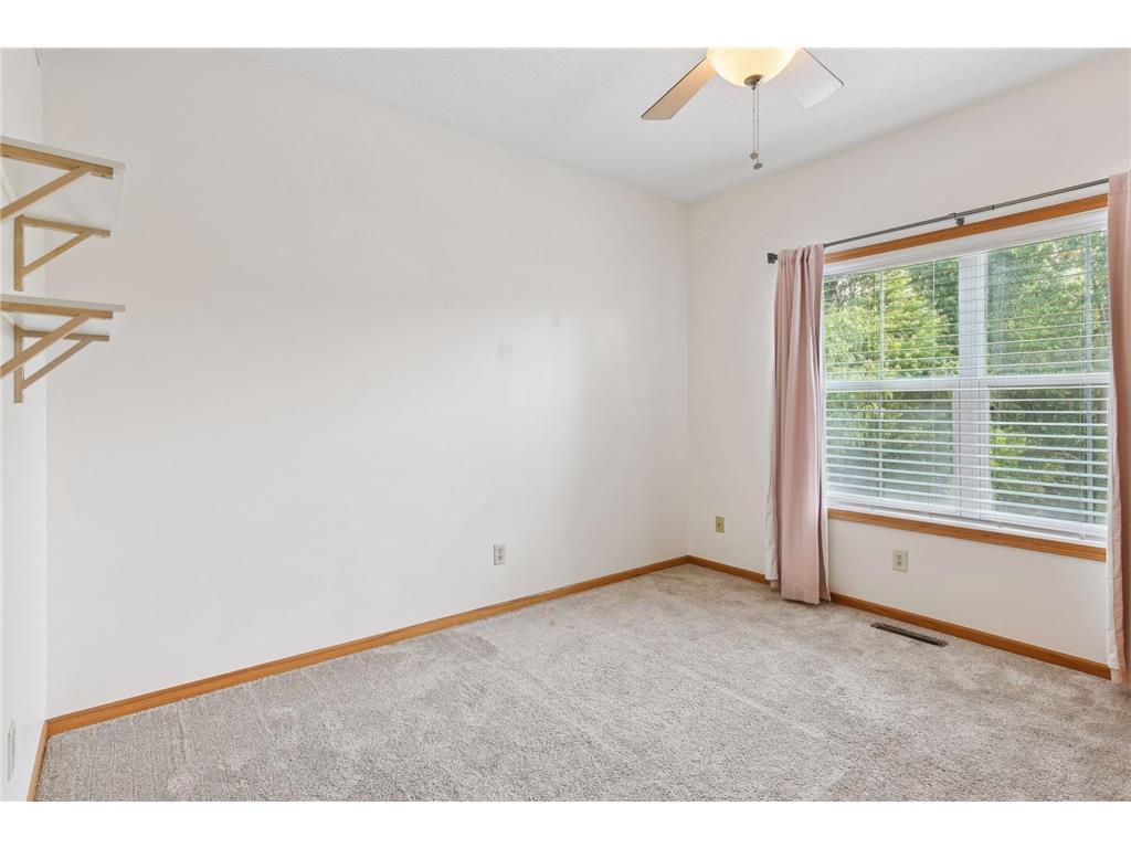 7525 5th Street N Oakdale MN 55128 6757027 image24