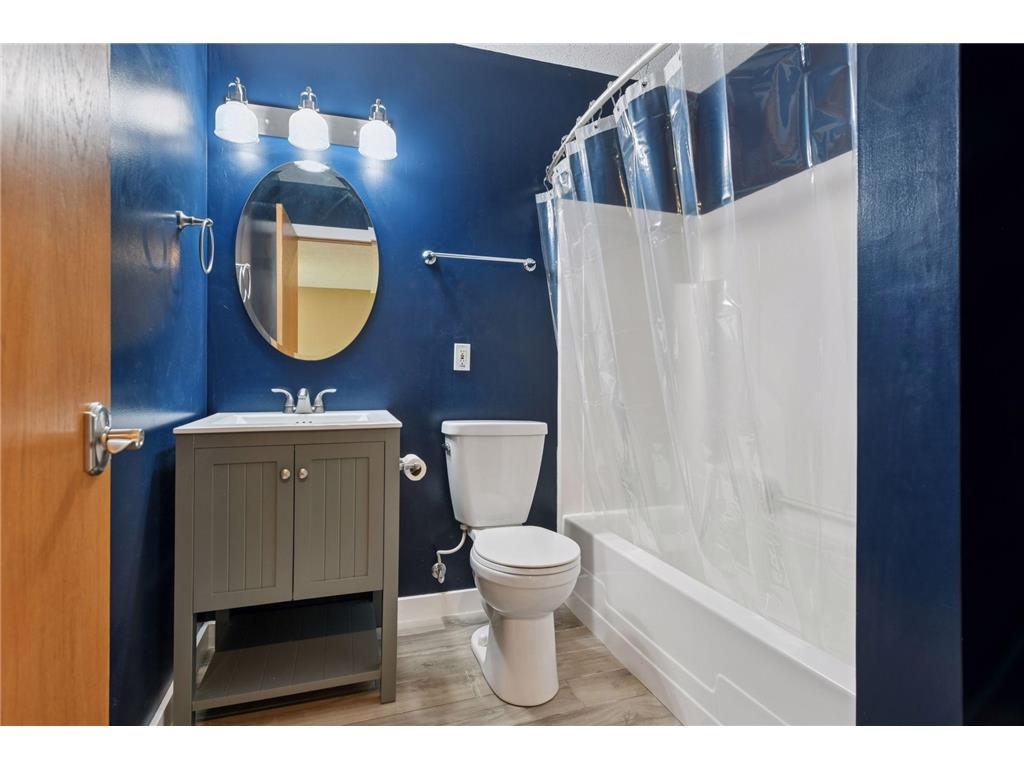 7525 5th Street N Oakdale MN 55128 6757027 image34