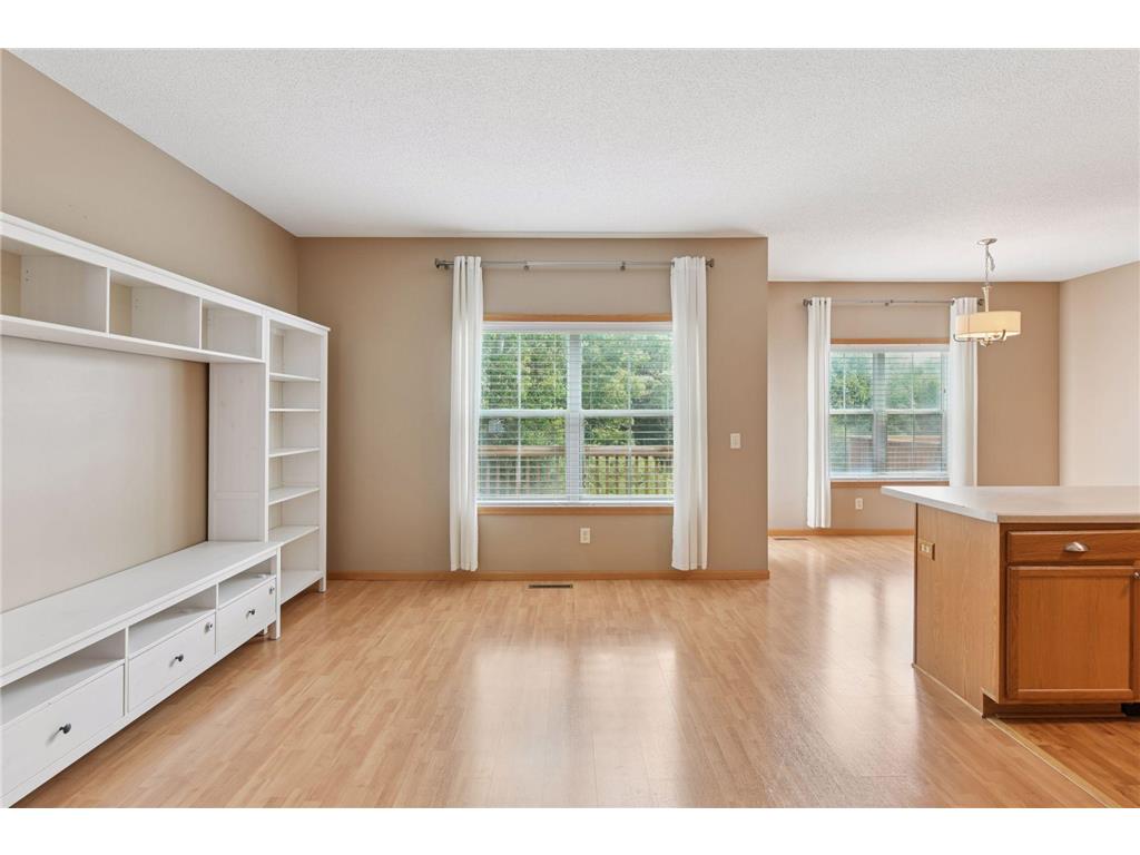 7525 5th Street N Oakdale MN 55128 6757027 image5