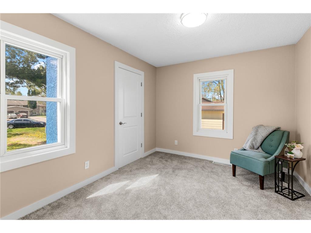 7525 Brunswick Avenue N Brooklyn Park MN 55443 7065874 image10