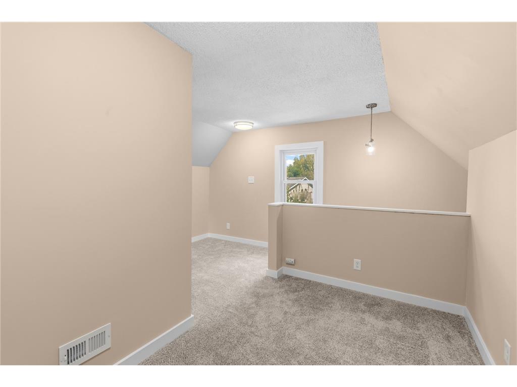 7525 Brunswick Avenue N Brooklyn Park MN 55443 7065874 image14
