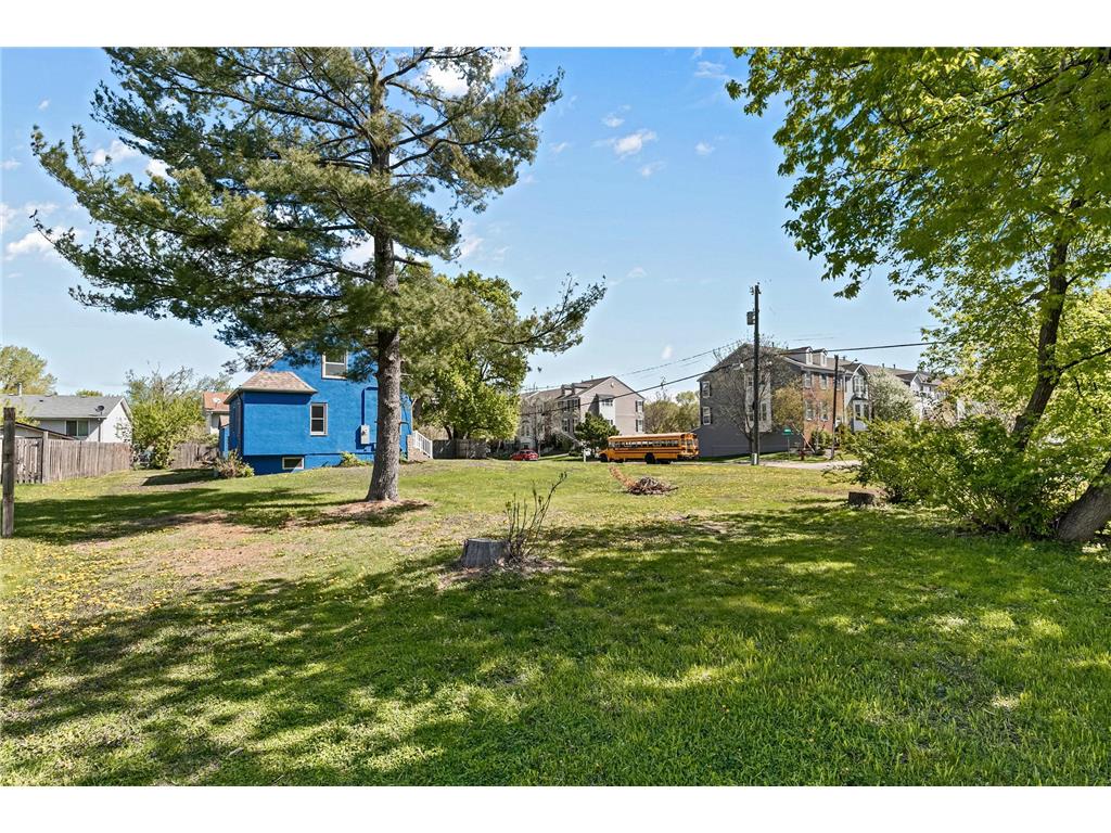 7525 Brunswick Avenue N Brooklyn Park MN 55443 7065874 image20