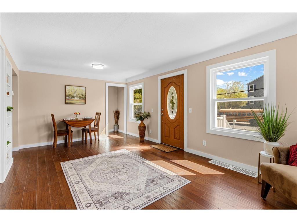 7525 Brunswick Avenue N Brooklyn Park MN 55443 7065874 image4