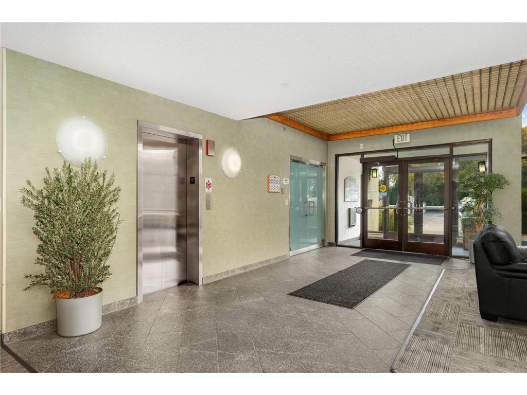 7525 Mitchell Road #208 Eden Prairie MN 55344 6805358 image7
