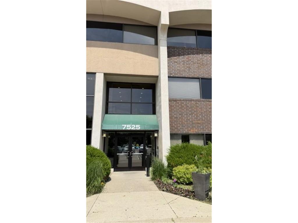 7525 Mitchell Road Eden Prairie MN 55344 7085551 image1