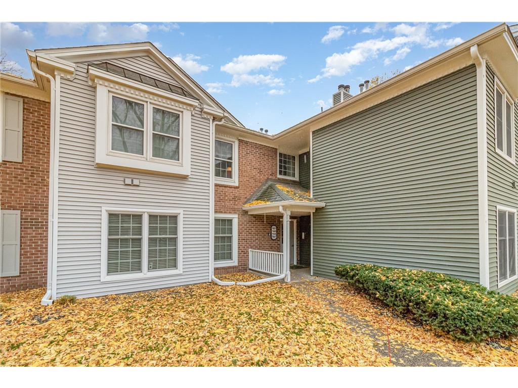 7525 W 110th Street Bloomington MN 55438 7000920 image3