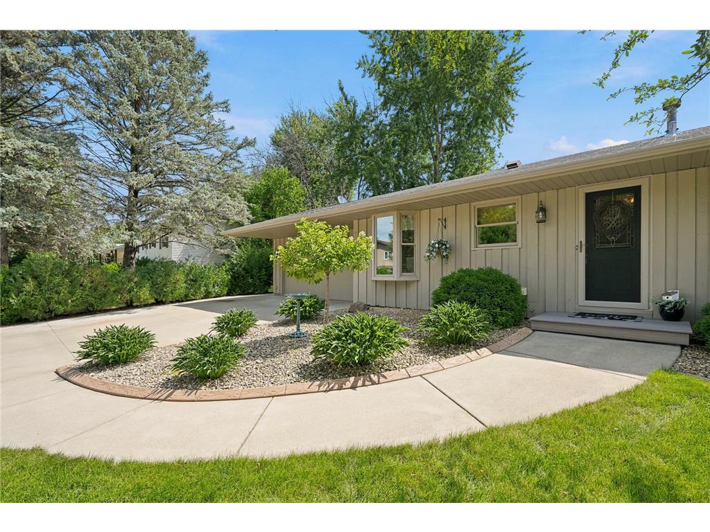 7529 Immanuel Avenue S Cottage Grove MN 55016 7096749 image4