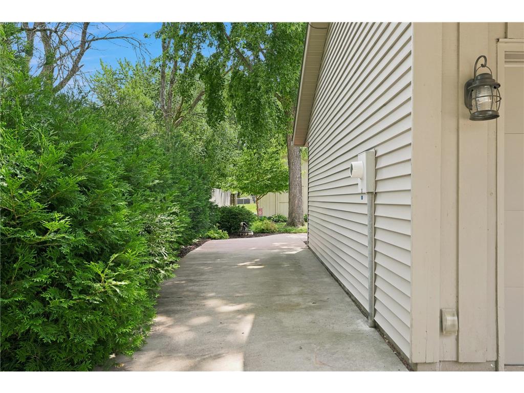 7529 Immanuel Avenue S Cottage Grove MN 55016 7096749 image6