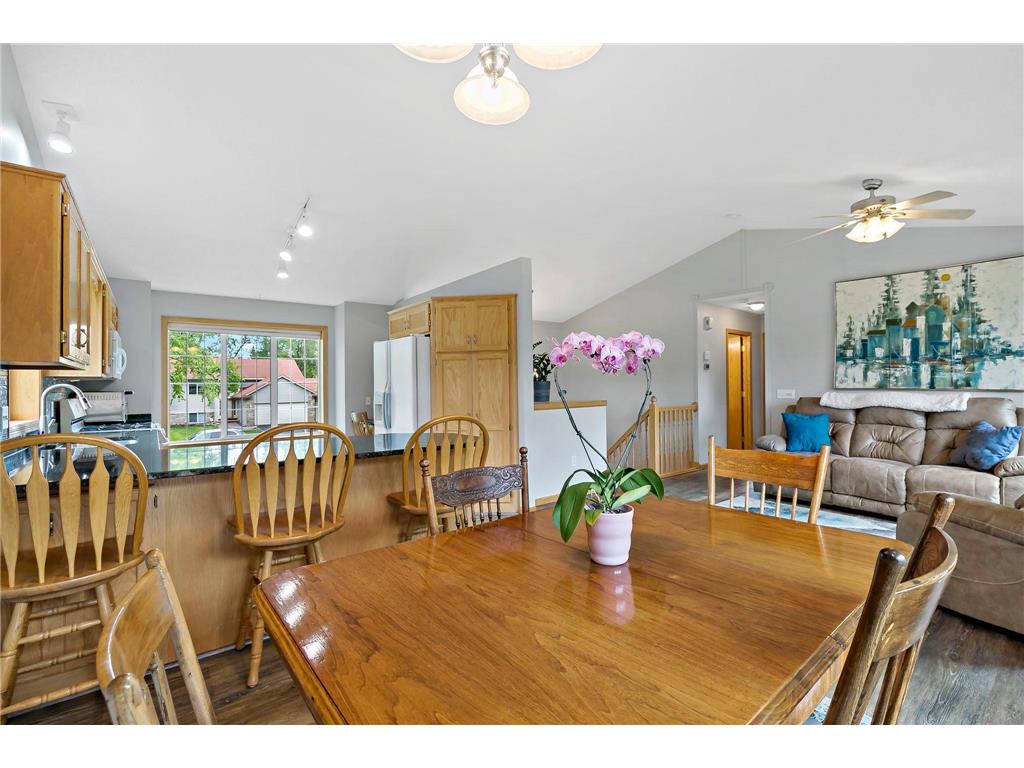 753 103rd Avenue NE Blaine MN 55434 7072303 image10
