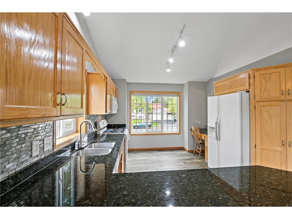 753 103rd Avenue NE Blaine MN 55434 7072303 image14