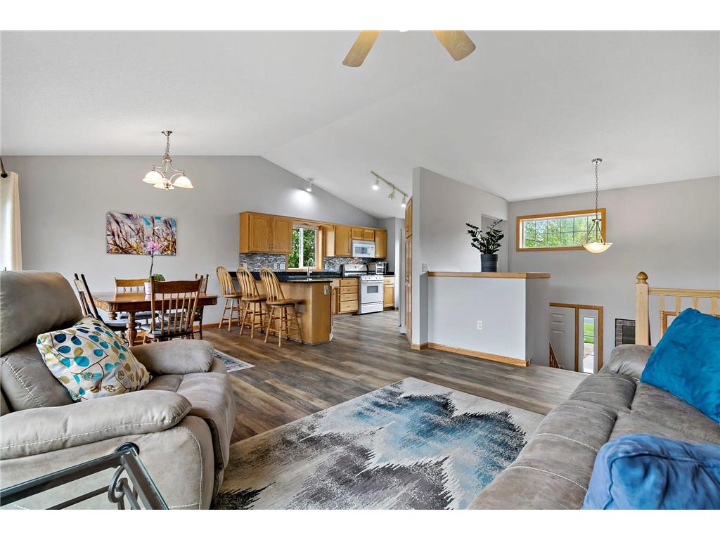 753 103rd Avenue NE Blaine MN 55434 7072303 image8