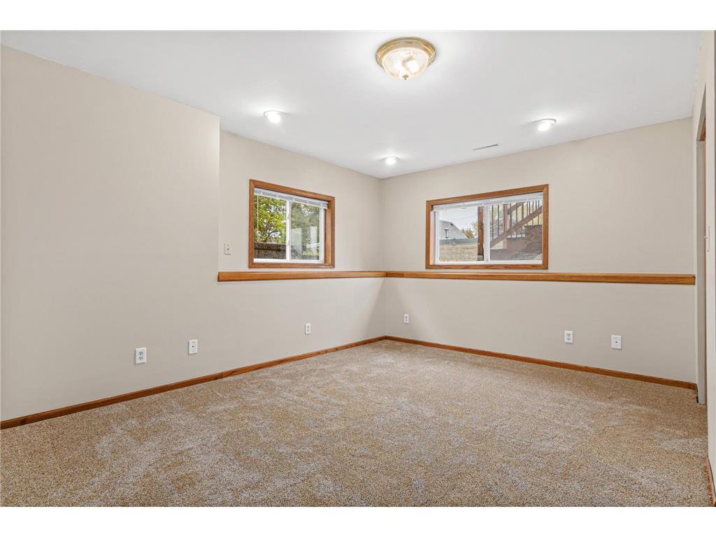 753 / 755 Robert Street S Saint Paul MN 55107 6808014 image14