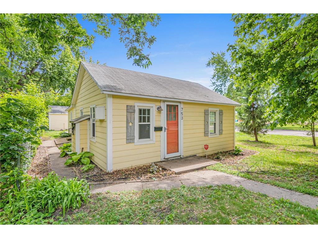 753 8th Avenue S Hopkins MN 55343 6731821 image1