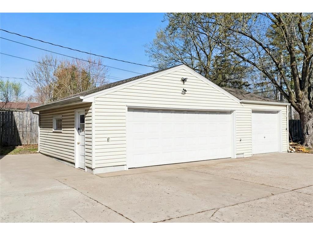 753 E Main Street Anoka MN 55303 7056796 image4