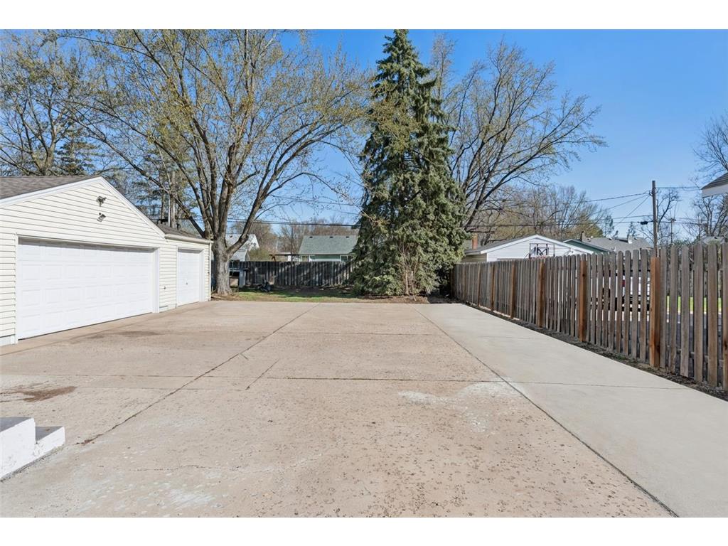 753 E Main Street Anoka MN 55303 7056796 image5