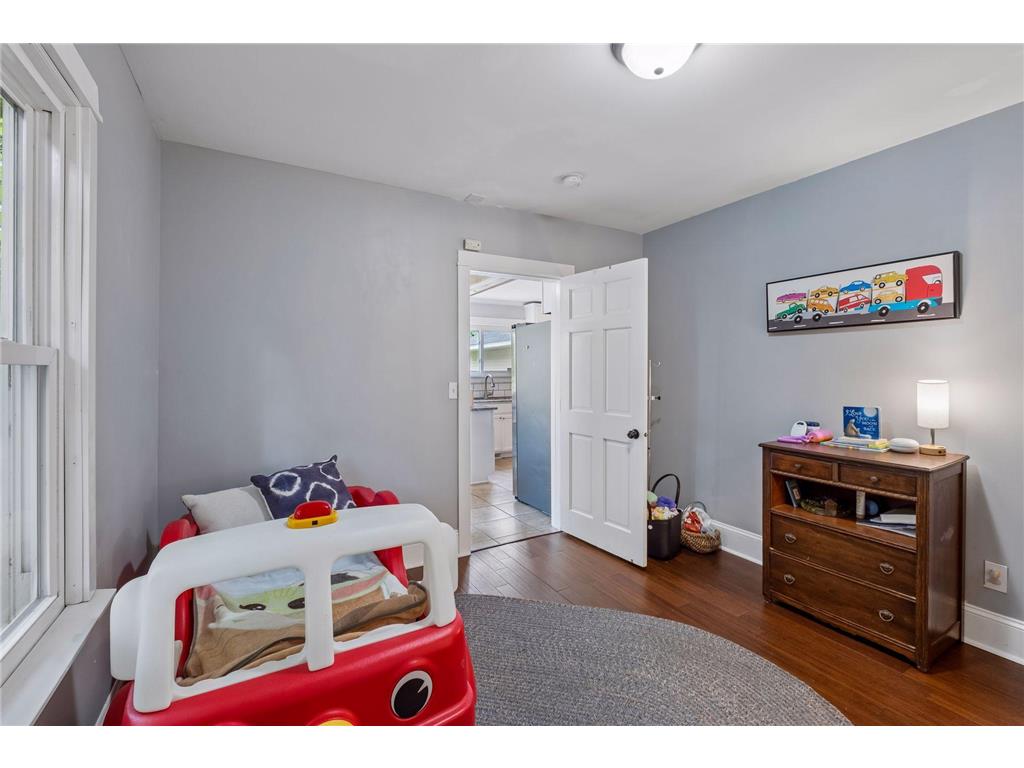 753 Hall Avenue Saint Paul MN 55107 7103450 image20