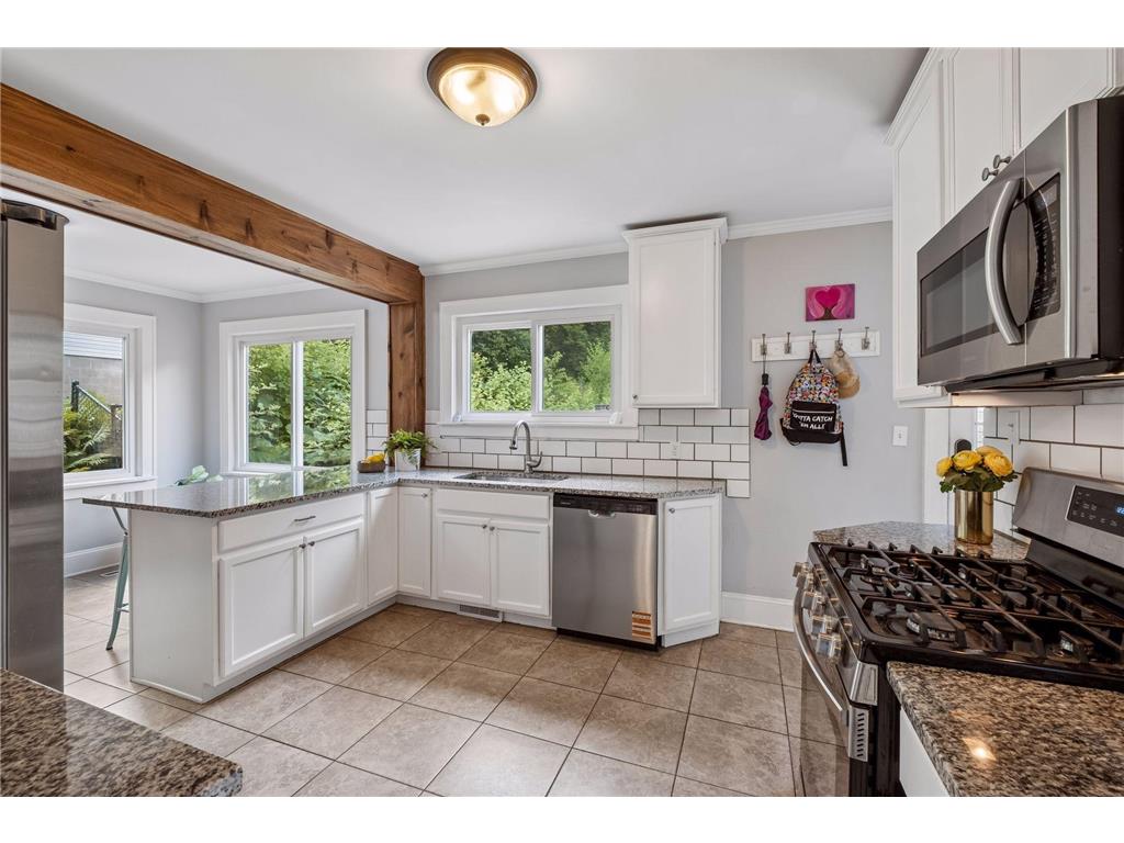 753 Hall Avenue Saint Paul MN 55107 7103450 image4