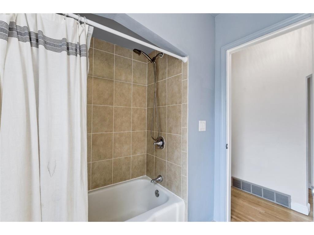 753 Idaho Avenue W Saint Paul MN 55117 7106252 image19