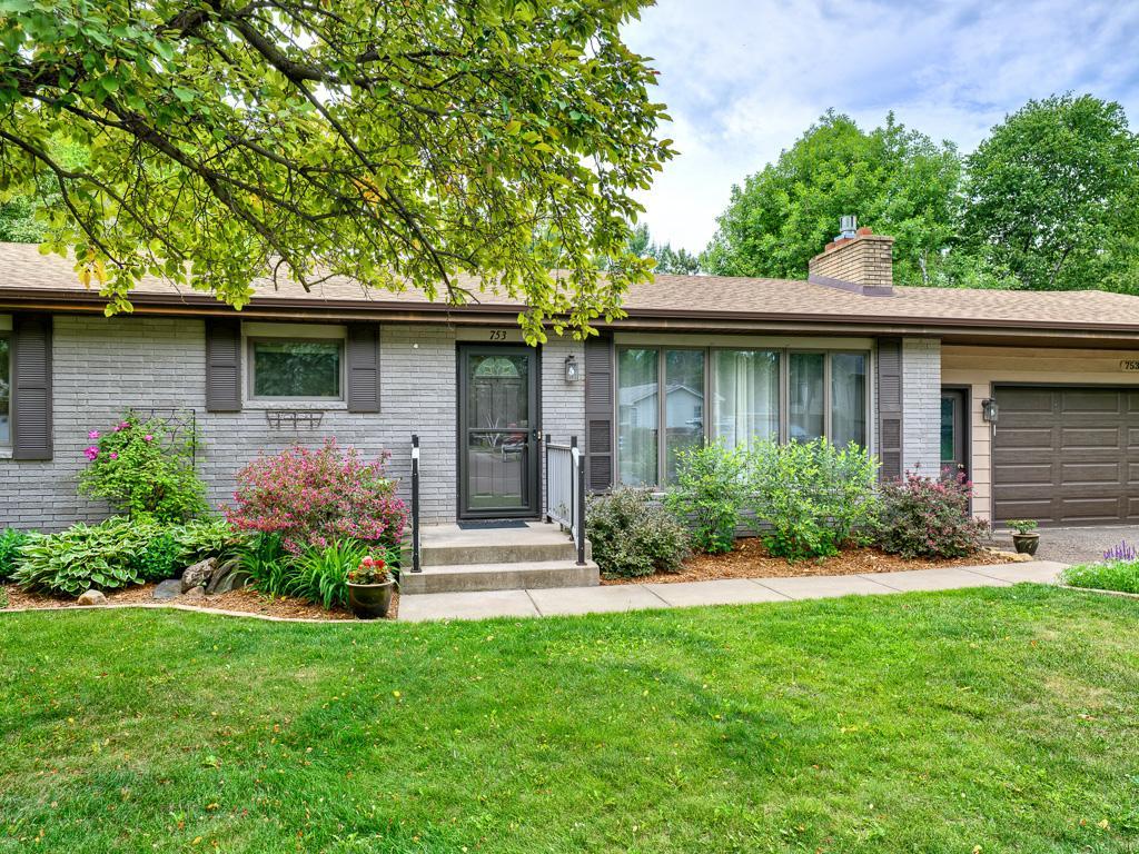 753 Valley View Drive River Falls WI 54022 7084448 image1