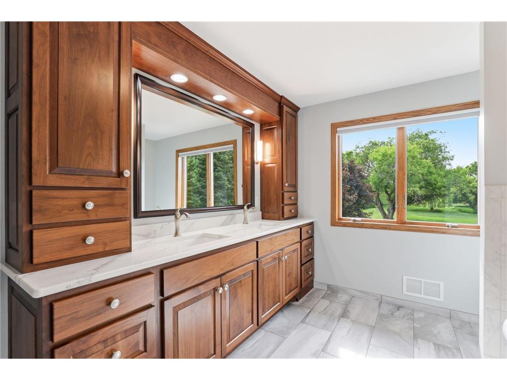 7530 Leeward Avenue N Grant MN 55082 7074449 image37