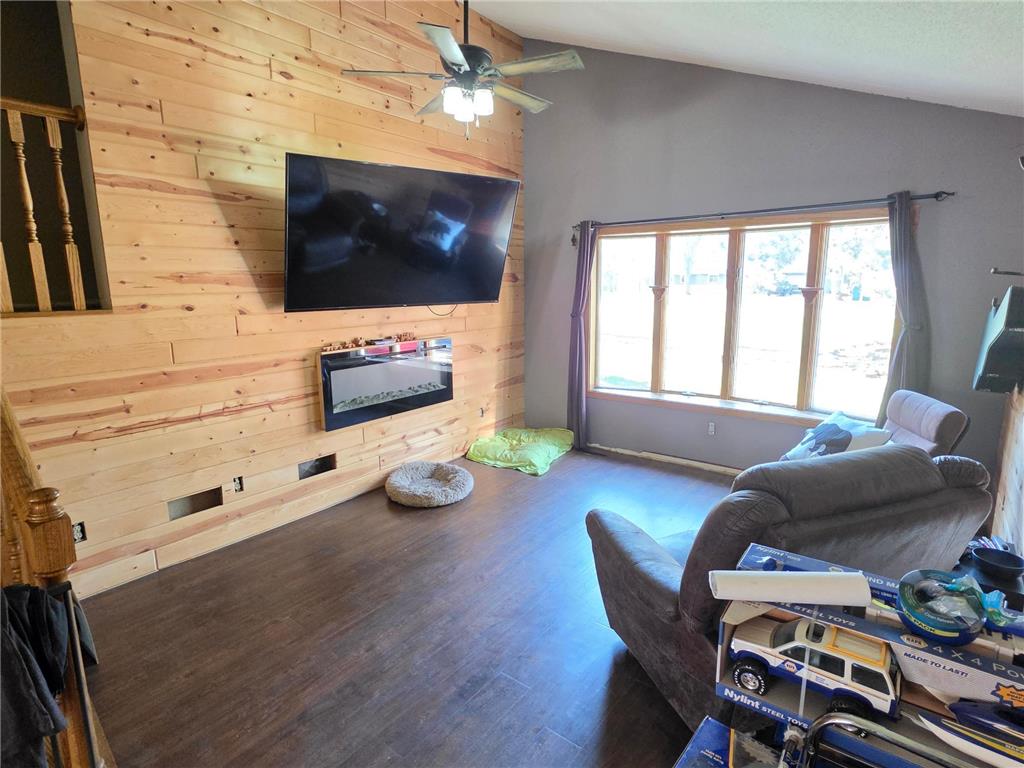 7532 7th Street N Princeton MN 55371 7053862 image6
