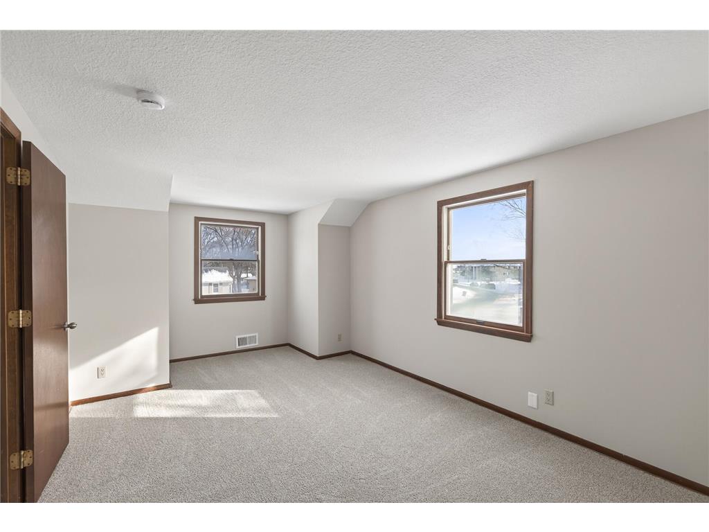 7533 Imperial Drive N Brooklyn Park MN 55443 7016849 image22