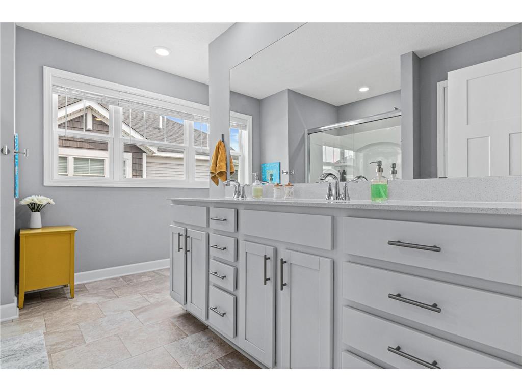 7538 38th Street N Oakdale MN 55128 7015542 image17