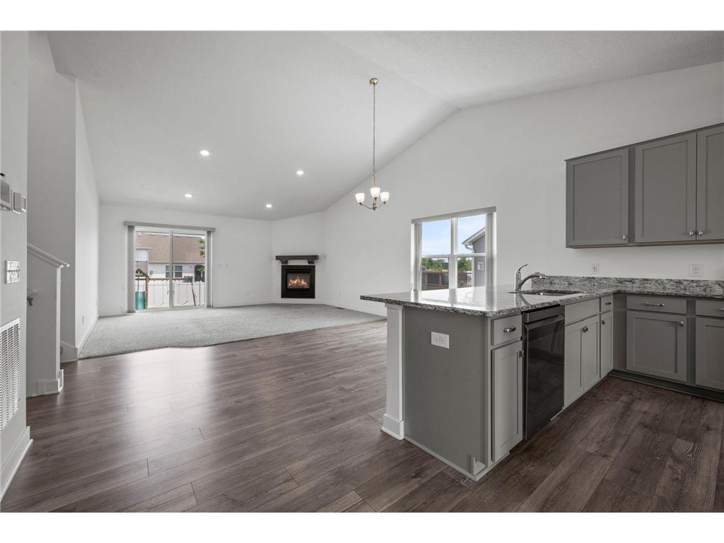 7538 Ochoa Avenue NE Otsego MN 55330 7087510 image2