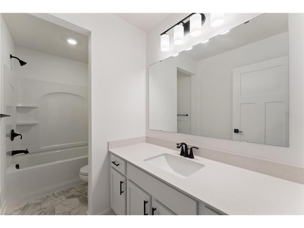 7538 Upper 42nd Street N Oakdale MN 55128 7029696 image15