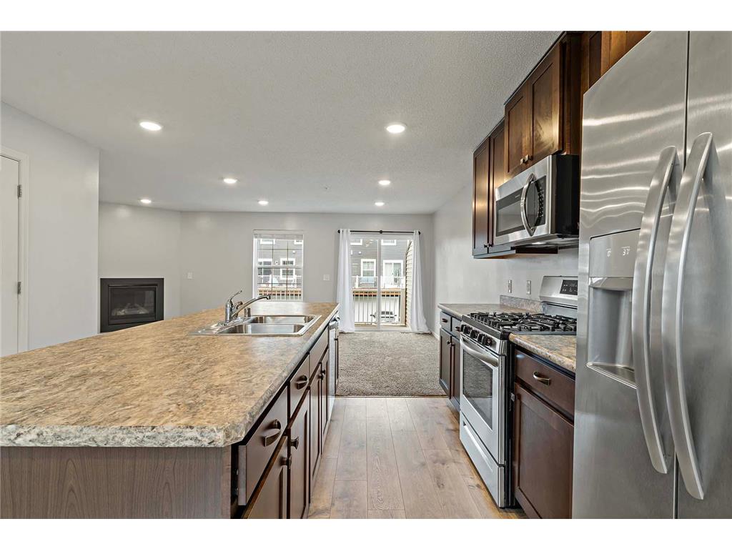 7539 Woods Edge Boulevard Lino Lakes MN 55014 6406042 image1