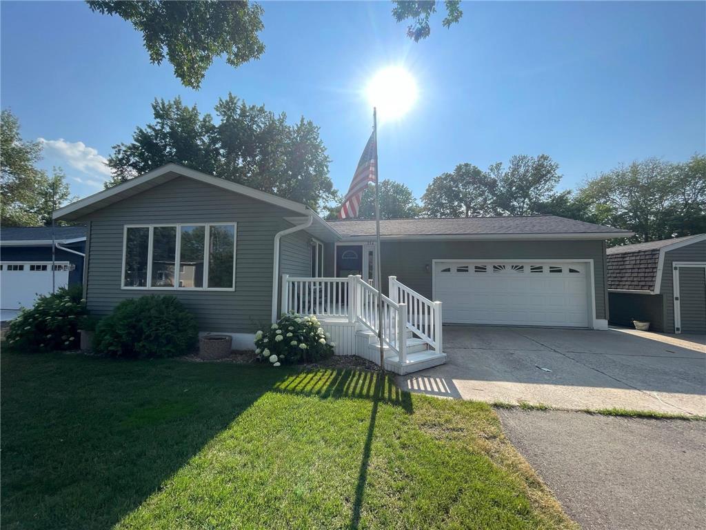 754 Maple Street Paynesville MN 56362 6395065 image1