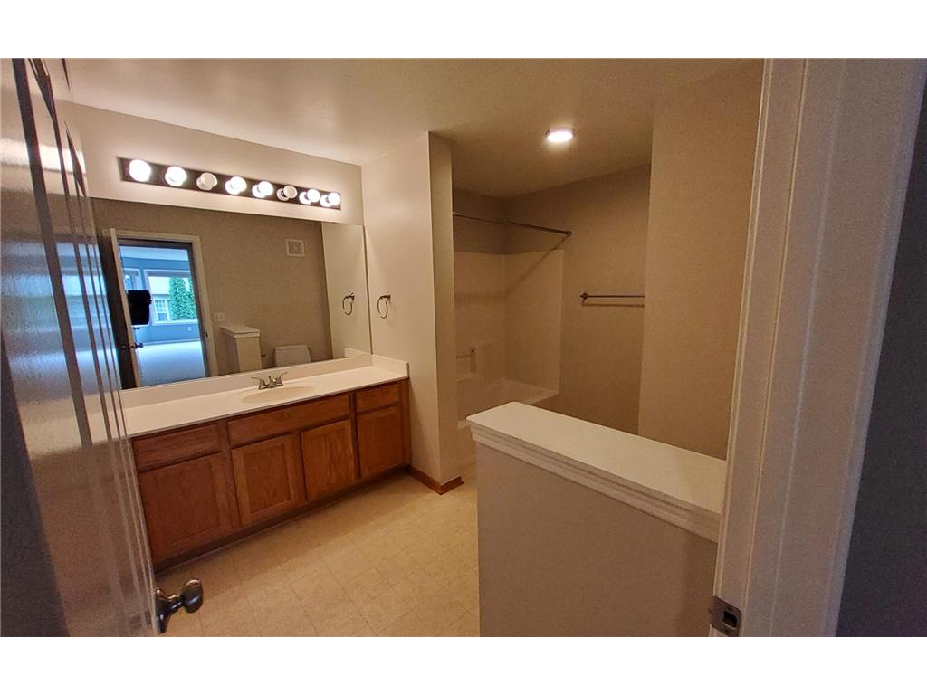 754 Wisconsin Avenue N Golden Valley MN 55427 6761351 image25