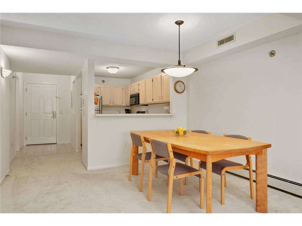 7540 Edinborough Way #1319 Edina MN 55435 - Centennial 7029432 image11