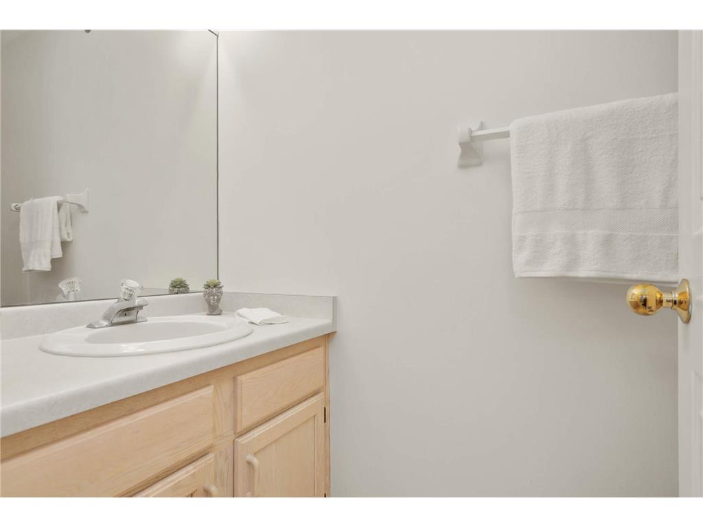 7540 Edinborough Way #1319 Edina MN 55435 - Centennial 7029432 image12