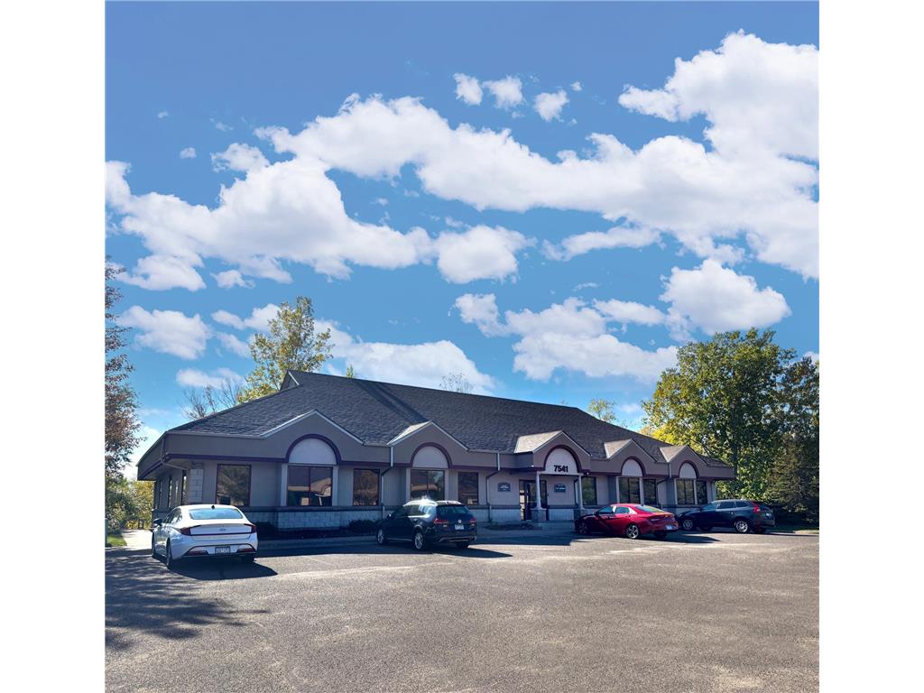 7541 9th Street N Oakdale MN 55128 6680614 image1