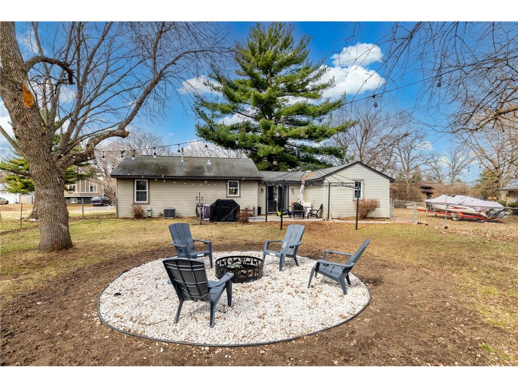 7544 Douglas Drive N Brooklyn Park MN 55443 7038811 image19
