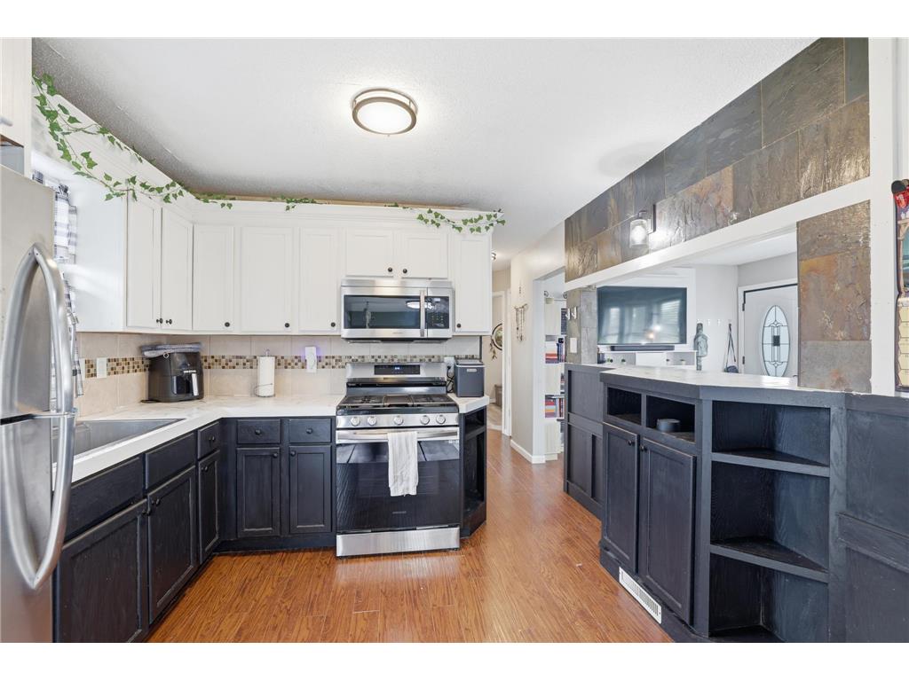 7544 Douglas Drive N Brooklyn Park MN 55443 7038811 image5