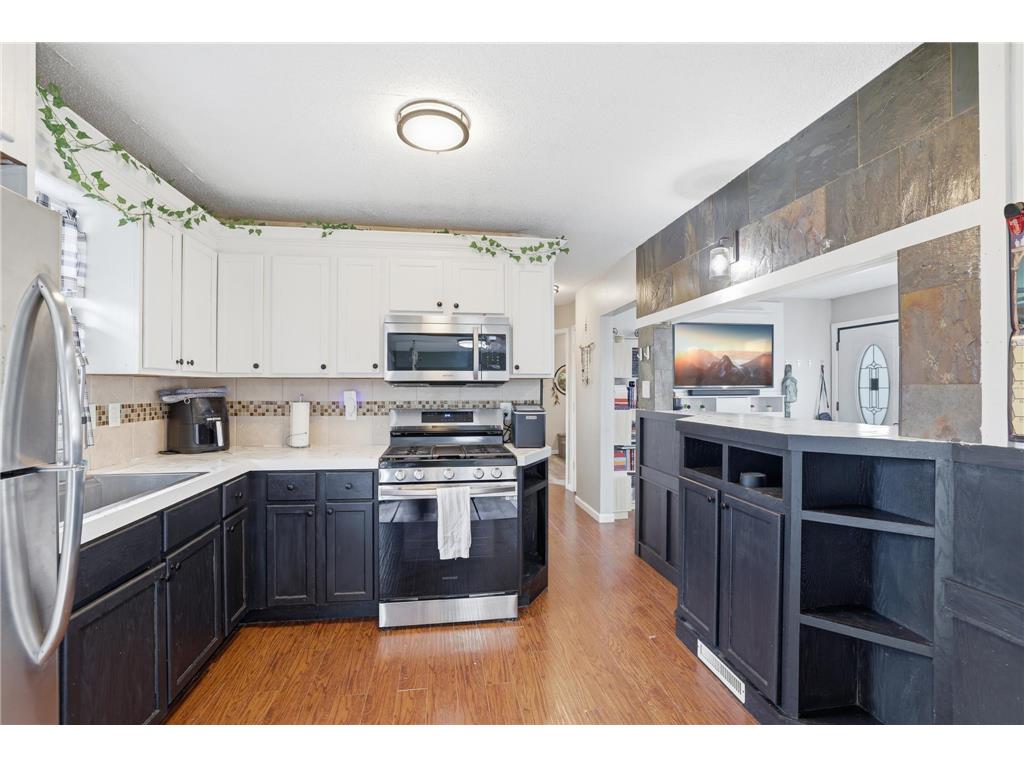 7544 Douglas Drive N Brooklyn Park MN 55443 7038811 image6